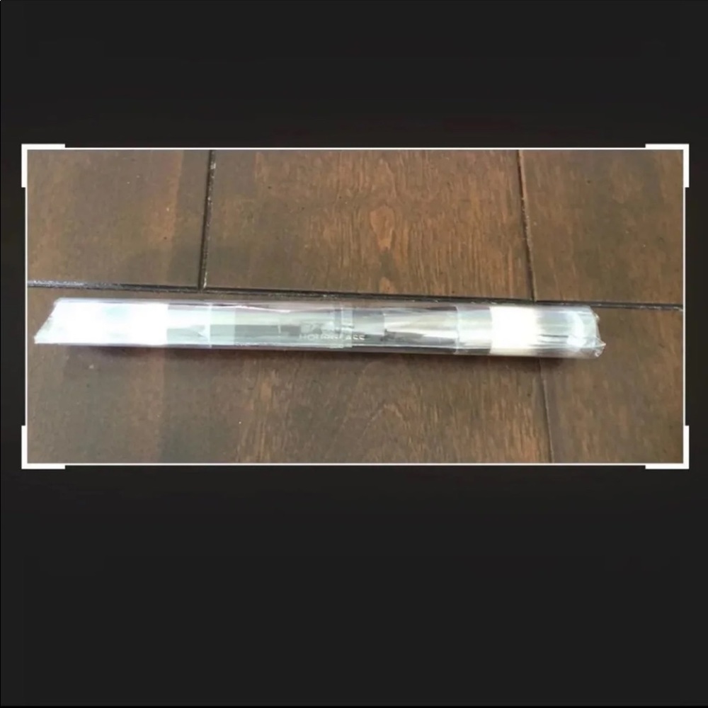 HOURGLASS Ambient Lighting Edit Brush ~NEW~ No Box - Picture 3 of 7